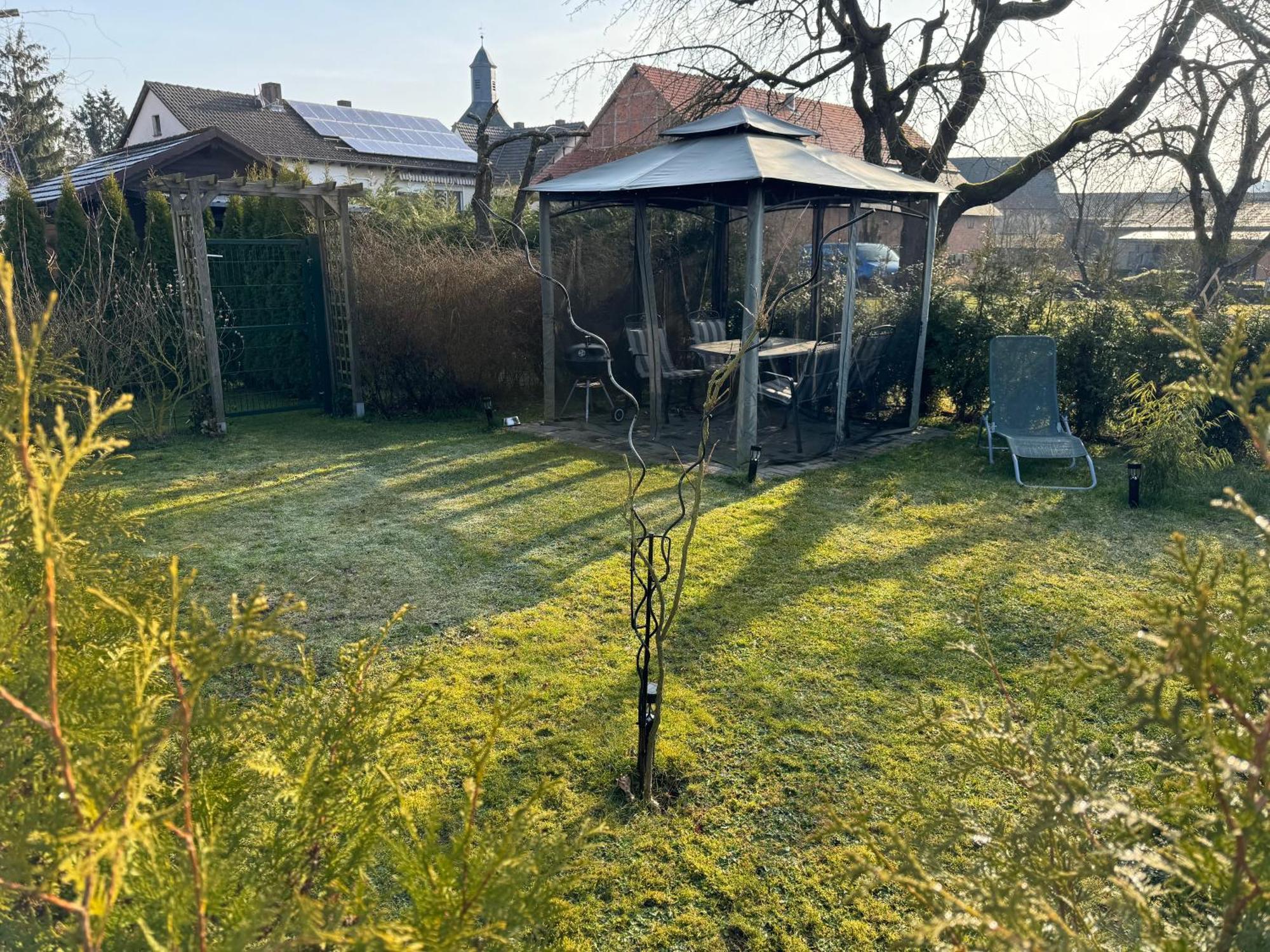 Ferienwohnung Am See Dillich - Ruhige Lage - Eigener Garten - Direkt Neben Einem Natursee Borken (Hessen) Exterior foto