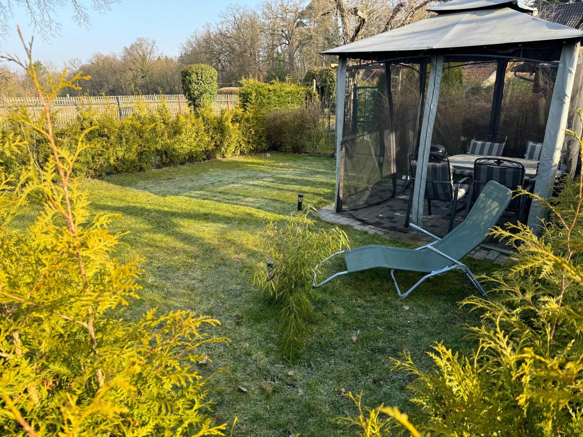 Ferienwohnung Am See Dillich - Ruhige Lage - Eigener Garten - Direkt Neben Einem Natursee Borken (Hessen) Exterior foto